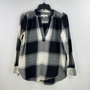 Loft Popover Top‎ Womens S Petite Black Cream Plaid Metallic Threads V-neck